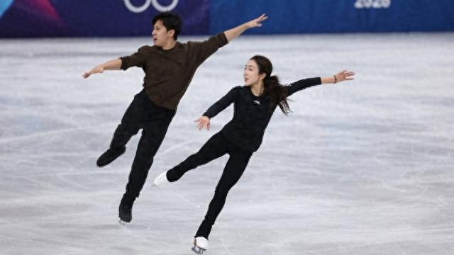 百家乐官网-从张丹/张昊到隋文静/韩聪，20年后，她有了一场与中国花滑的久别重逢|花样滑冰|奥莉娜|冬奥会|AC米兰|米兰冬奥会_新浪体育_新浪新闻