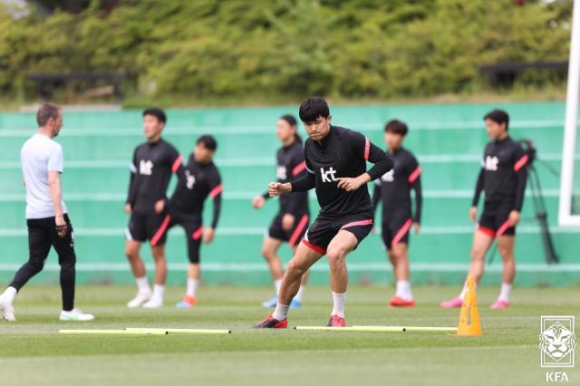 官方网站-深度揭秘金玟哉转会迷局：奥运大限逼迫1周内决策？